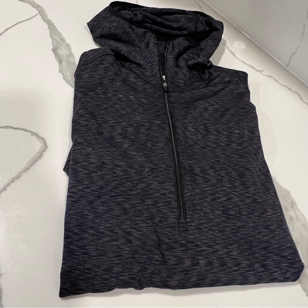 REI Co-OP women's size medium long sleeve hiking performance long 1/4 zip